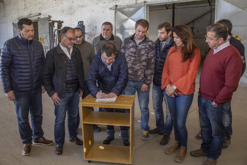 Se entregó la habilitación comercial  a la firma "Logística Argentina S.A."