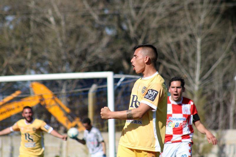 Martes feliz para Boca, tarde  de "miércoles" para Estrellas