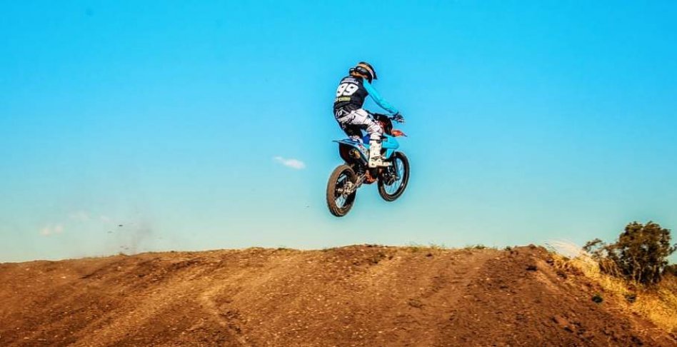 Azul MX reinaugura el circuito de motocross  