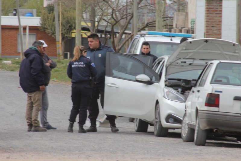 Hallaron un auto que había sido sustraído del garaje de una casa