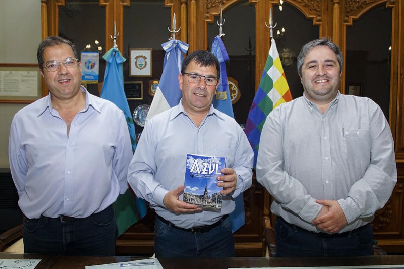 Presentación del libro sobre la Plaza  San Martín en su 80 aniversario