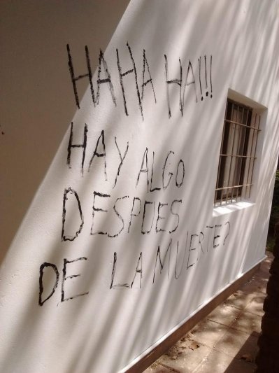 Indignación por pintadas