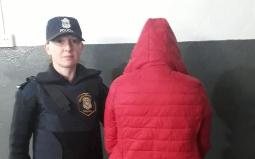 Acusadas de desfigurarle el rostro a una joven, ahora están detenidas