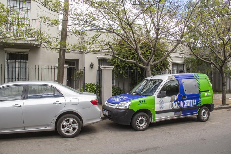 Una empleada doméstica, lesionada  durante un violento intento de robo