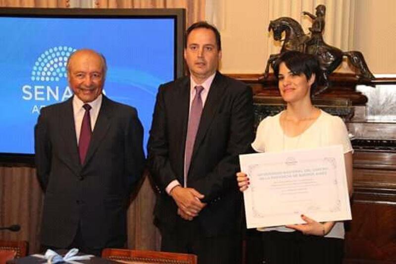 Diploma de Honor a estudiante de Derecho