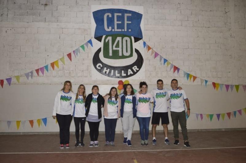 Festejos y entrega de recordatorios en Chillar