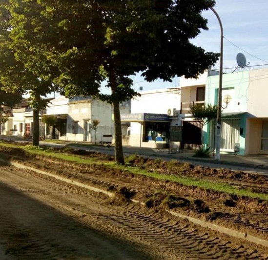 Trabajos en Cacharí