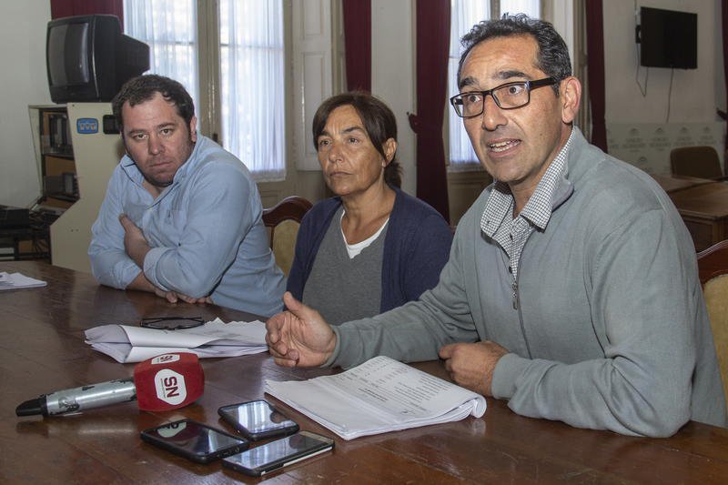 "Es firmarle un cheque  en blanco al Ejecutivo"