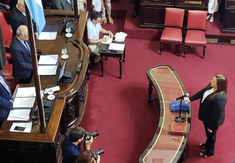 Asumió Lucrecia Egger como senadora provincial
