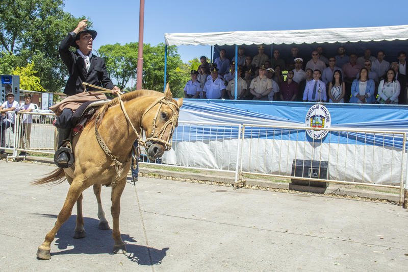 Se realizará el acto oficial por el 187º  Aniversario de la Fundación de Azul