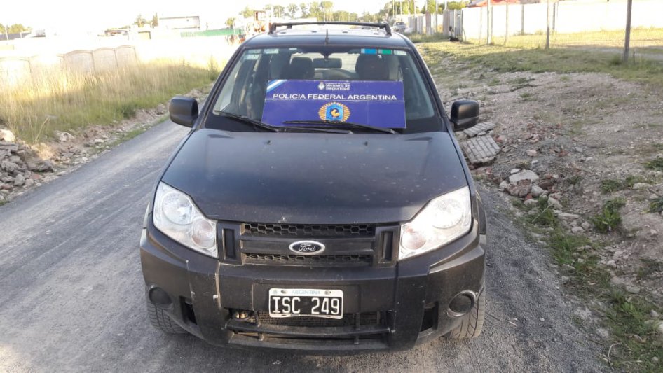 Desarticulan red de venta de drogas: un preso y una policía figuran entre los arrestados