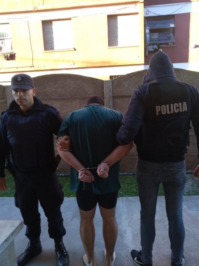 Desbaratan banda que cometía "cuentos del tío": cuatro detenidos