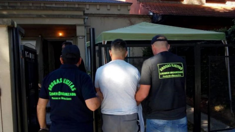 "Cuentos del tío": indagaron a la mujer y los  dos varones que fueron detenidos el domingo