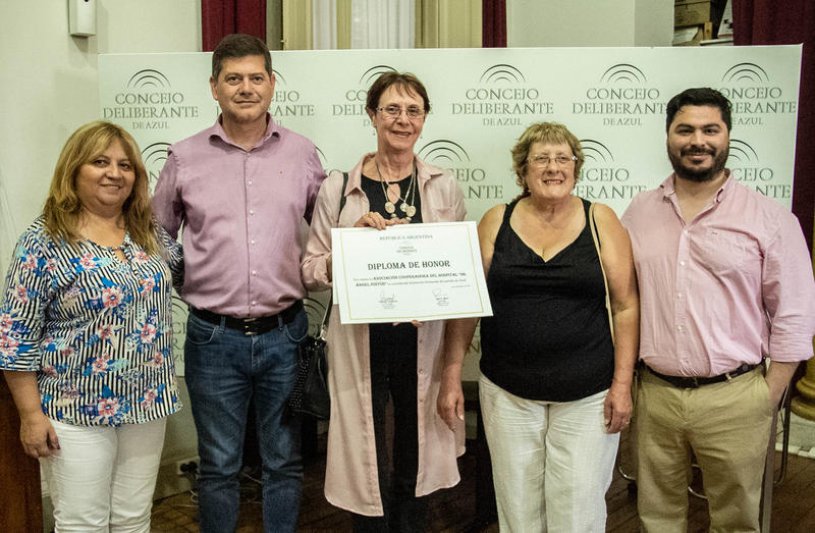 Acto de distinción de instituciones y  personalidades destacadas de Azul