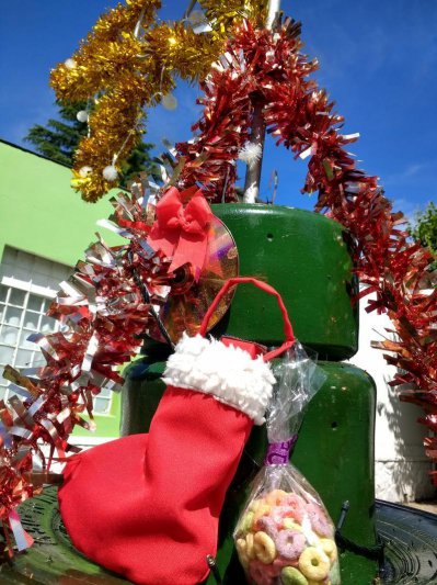Papá Noel visitó a los  niños del Jardín Ardillitas