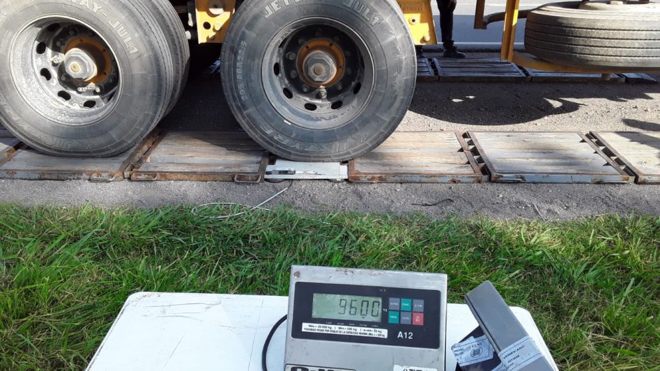 Se realizaron controles de cargas y documentación en Ruta Provincial 51