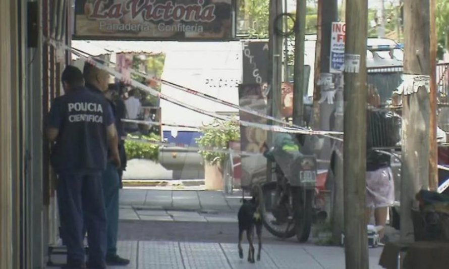 Paran los bancarios por  el crimen de un cajero