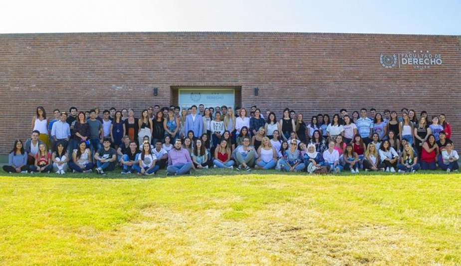 Bienvenida a los ingresantes de la Facultad de Derecho UNICEN