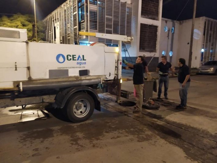 "Se produjo un vuelco masivo de un producto  que no corresponde ser volcado a las redes"
