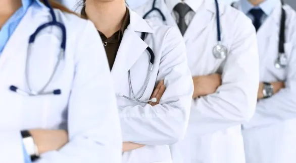 Los profesionales de la salud solo necesitarán matrícula nacional para trabajar en organismos estatales
