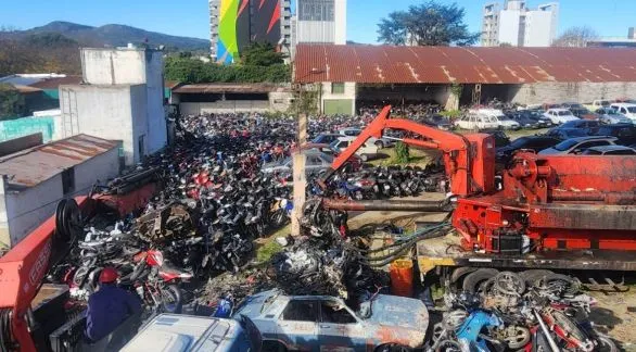 Tandil: compactan unos 1.500 vehículos secuestrados entre 2018 y 2022