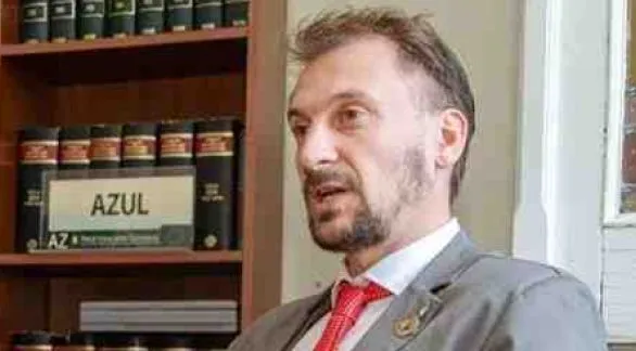 Fiscal anunció que deja la justicia ordinaria para continuar desempeñando tareas en el fuero federal