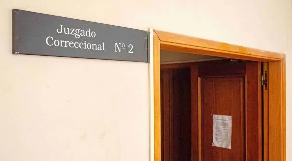Condenado por agredir a su ex pareja, robarle y provocar daños en su casa 