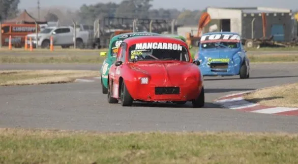 Ruido de motores en el autódromo del AMCA  