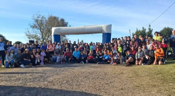 Tuvo lugar la correcaminata solidaria en Pablo Acosta
