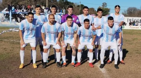 Sarmiento se quedó con el primer juego 