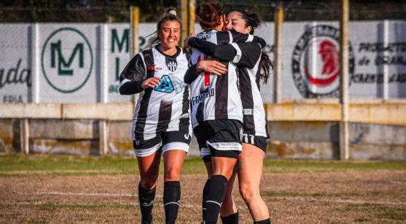 San José, Alumni, Piazza y Porteño, los semifinalistas del Apertura 