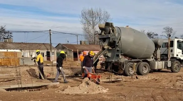 El edificio propio del Instituto N°2:   "Es una obra que no se va a frenar"
