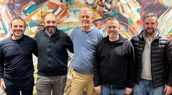 Luis Hoursouripe fue recibido por el Intendente de Tres de Febrero