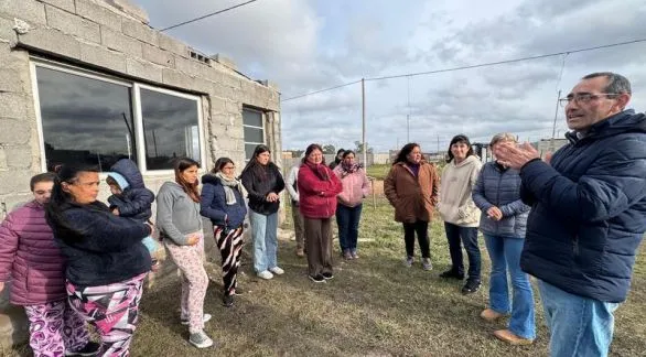 Los vecinos del barrio San Martín de  Porres recibieron materiales de obra