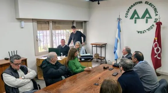  "El nuevo transformador podría abastecer   otra ciudad de Azul", afirmó ayer Sombra