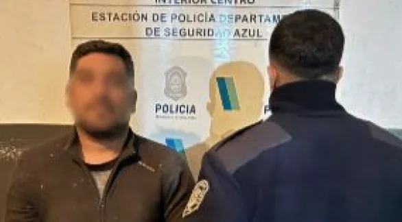 Lo detuvieron por no presentarse a un juicio