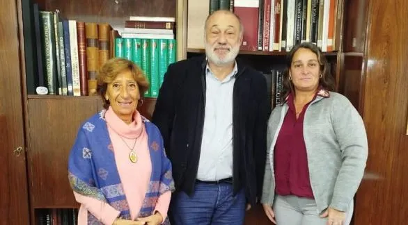 Encuentro en la Agencia Cultural   de la Embajada de España