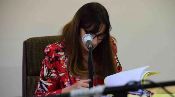 Condenada por incumplir una manda judicial que le prohibía difundir situaciones vinculadas con su hija y su expareja 