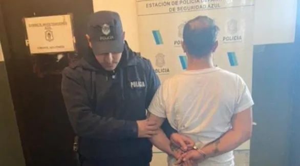  Cuatro años de prisión a cumplir 