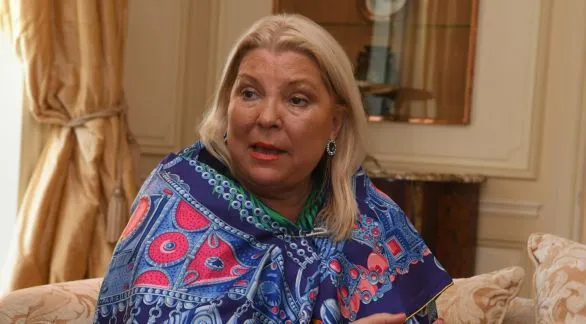 Carrió: "Antes de tener de jefa a Karina Milei me suicido en Mar Chiquita"